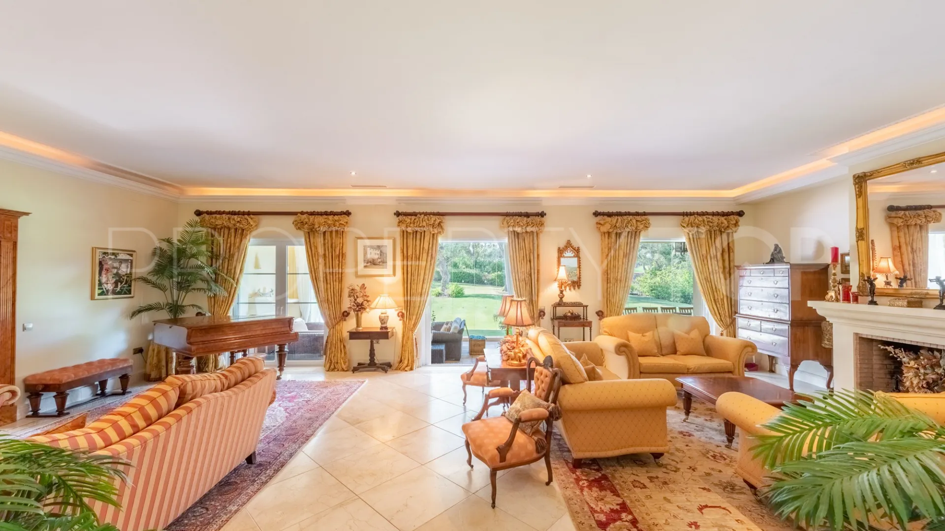 San Roque Club, villa en venta con 7 dormitorios