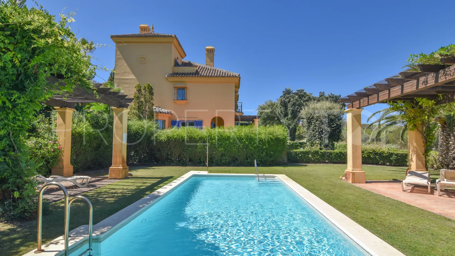 Sotogrande Alto, pareado en venta
