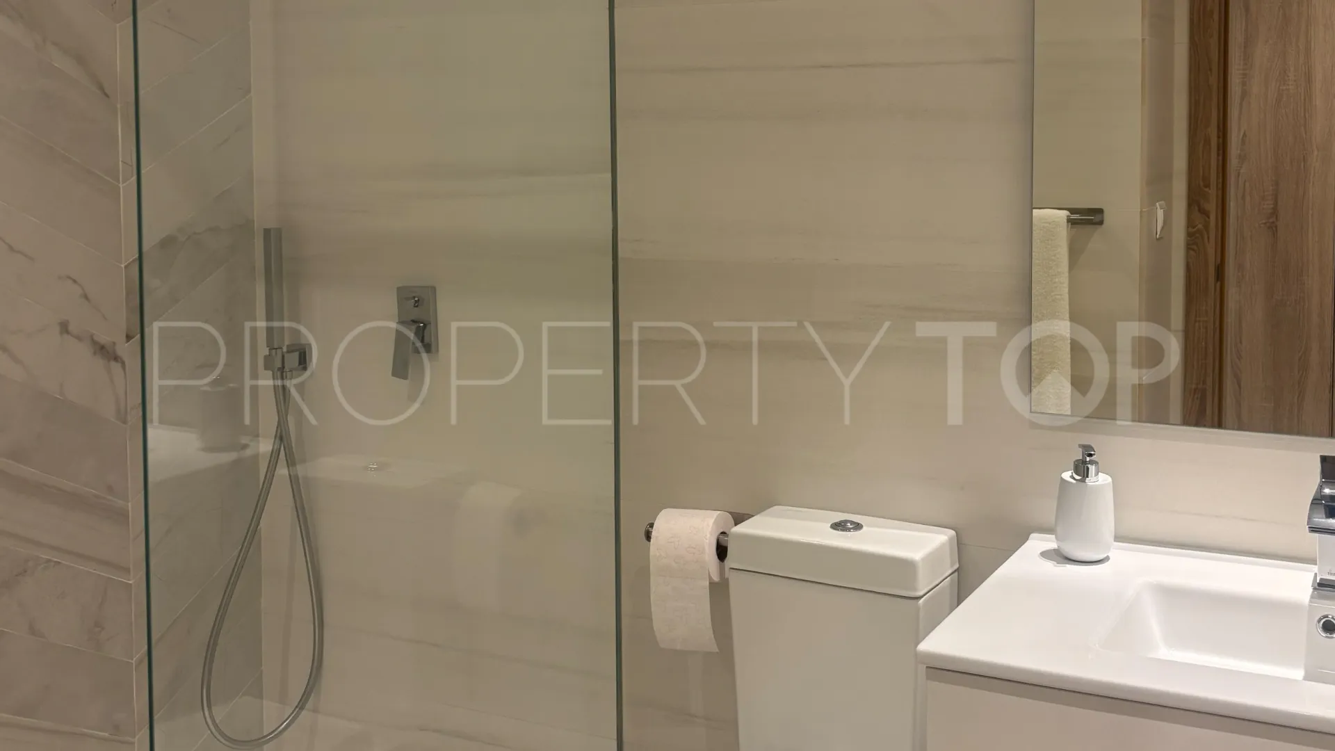 Apartment for sale in Emerald Greens with 2 bedrooms