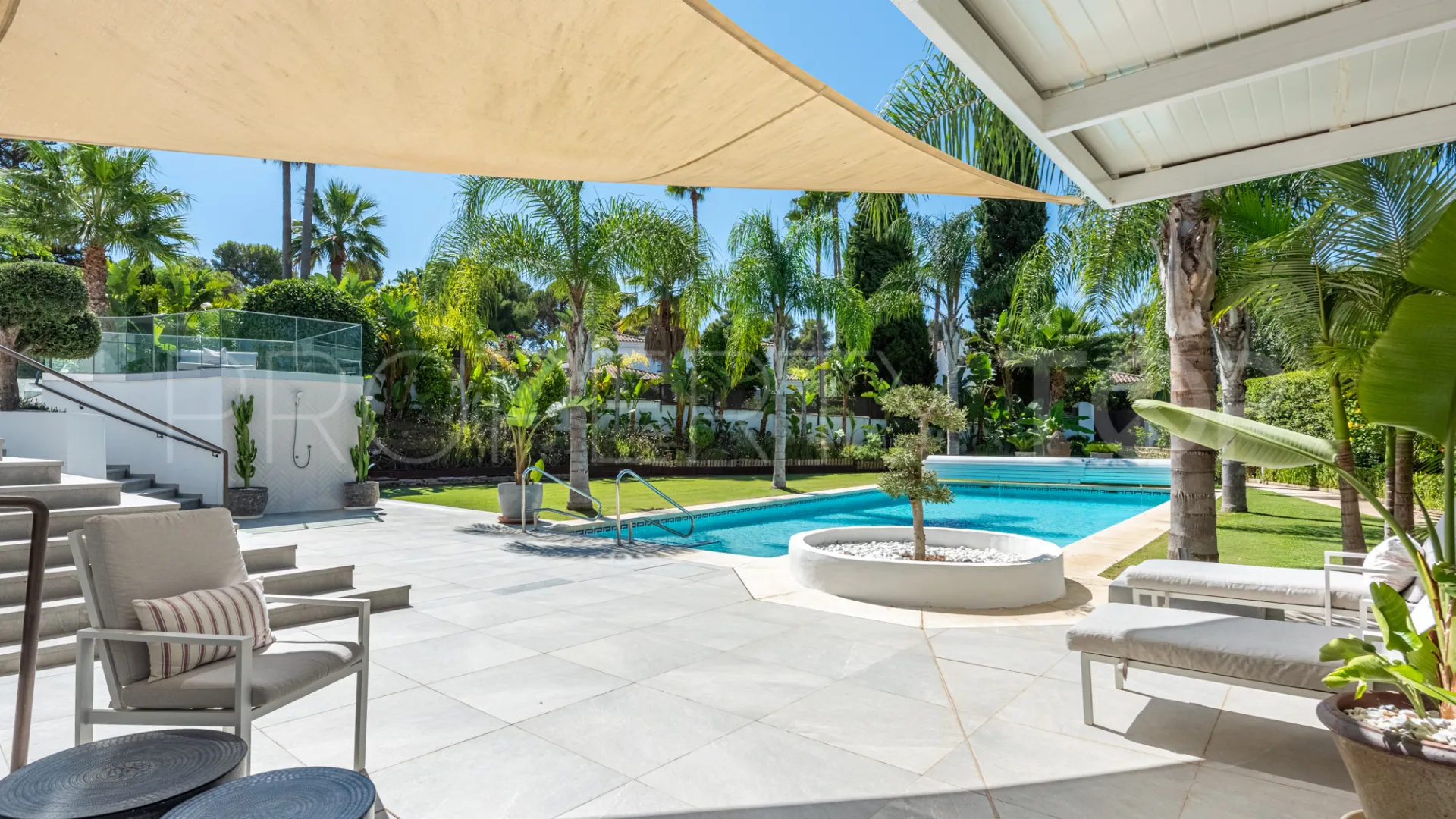 Villa a la venta de 5 dormitorios en Sotogrande Costa