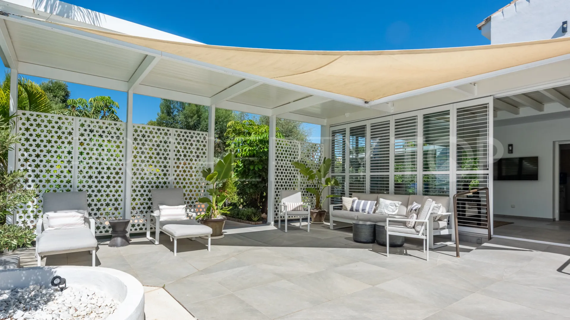Villa a la venta de 5 dormitorios en Sotogrande Costa
