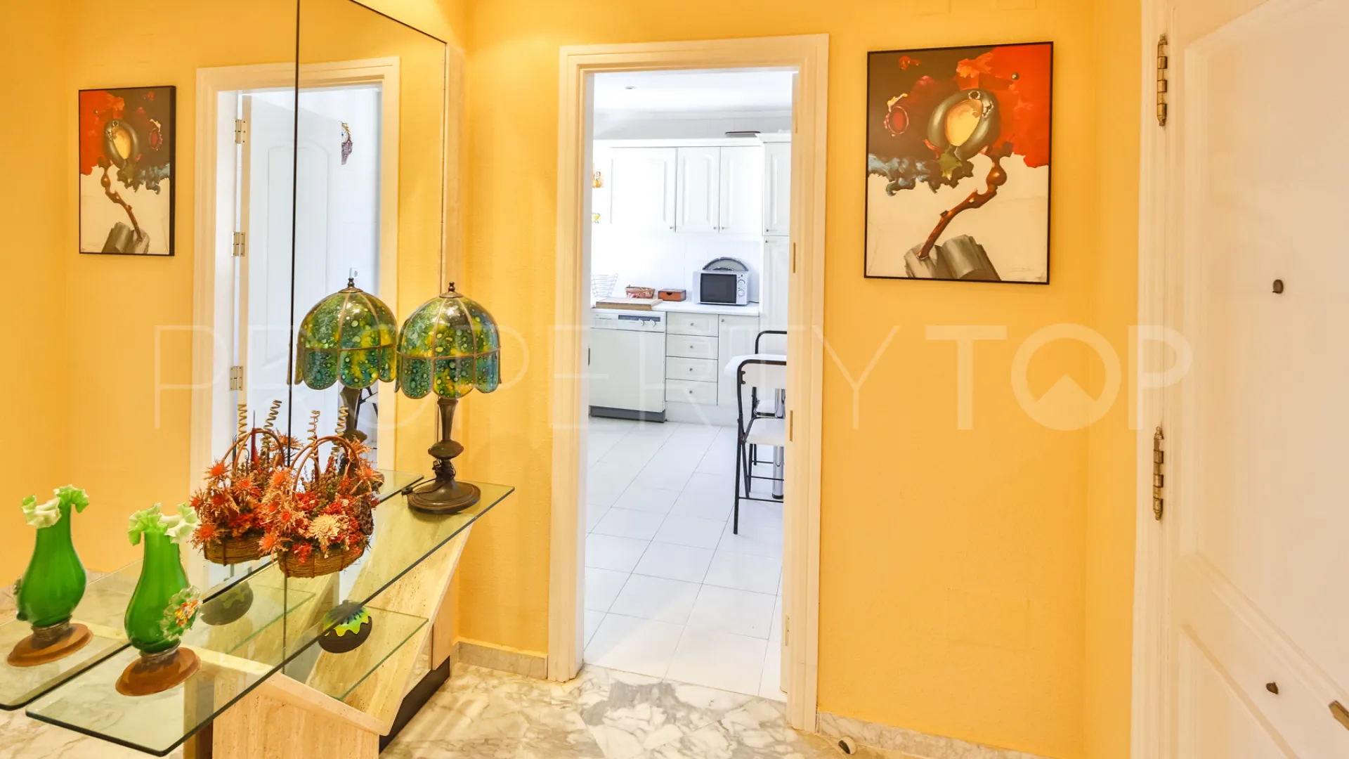 Playas del Duque, Ático en venta de 2 dormitorios