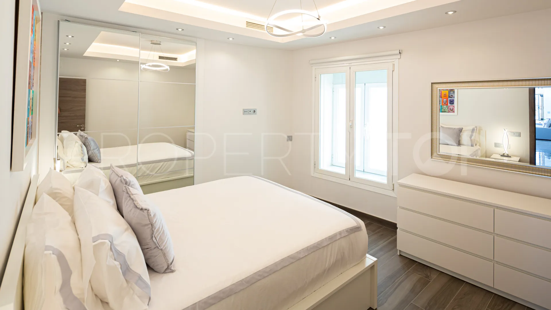 Puerto apartment for sale