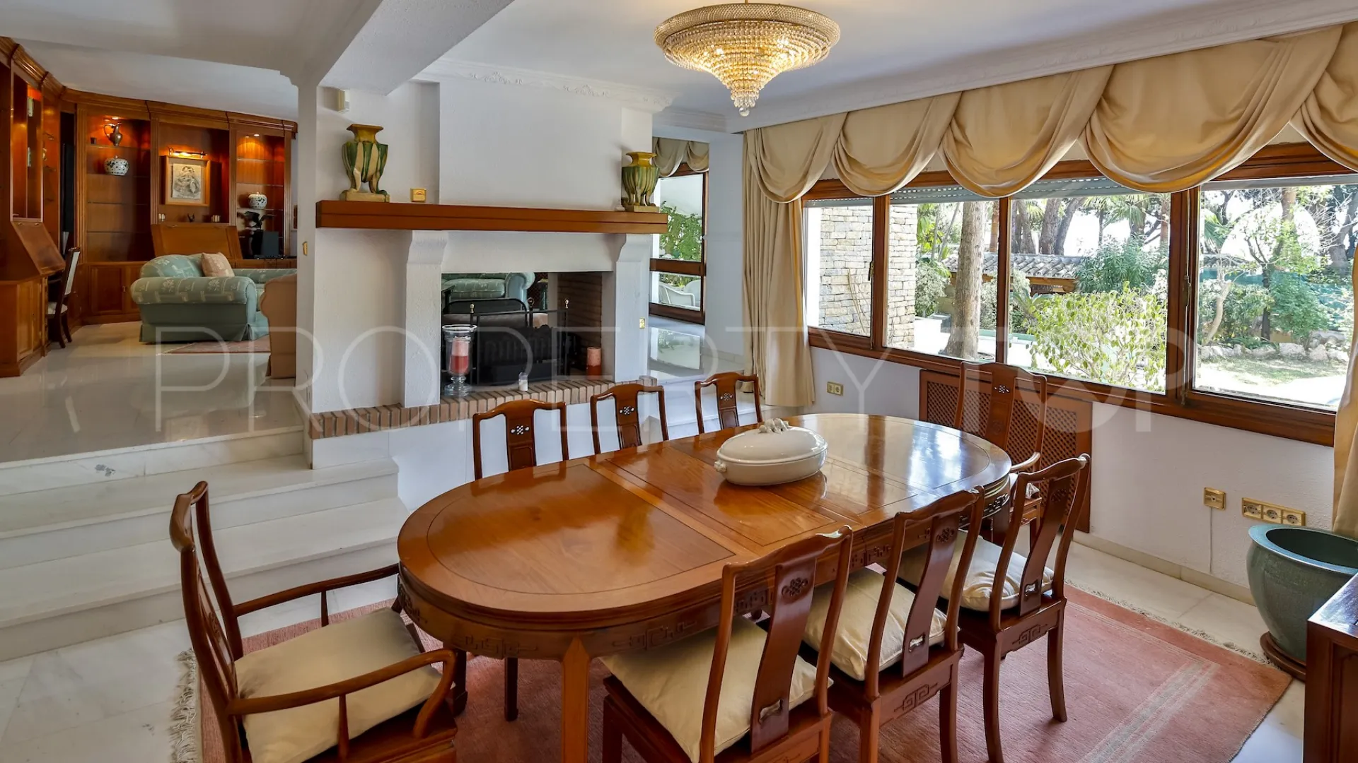 Cabopino villa for sale