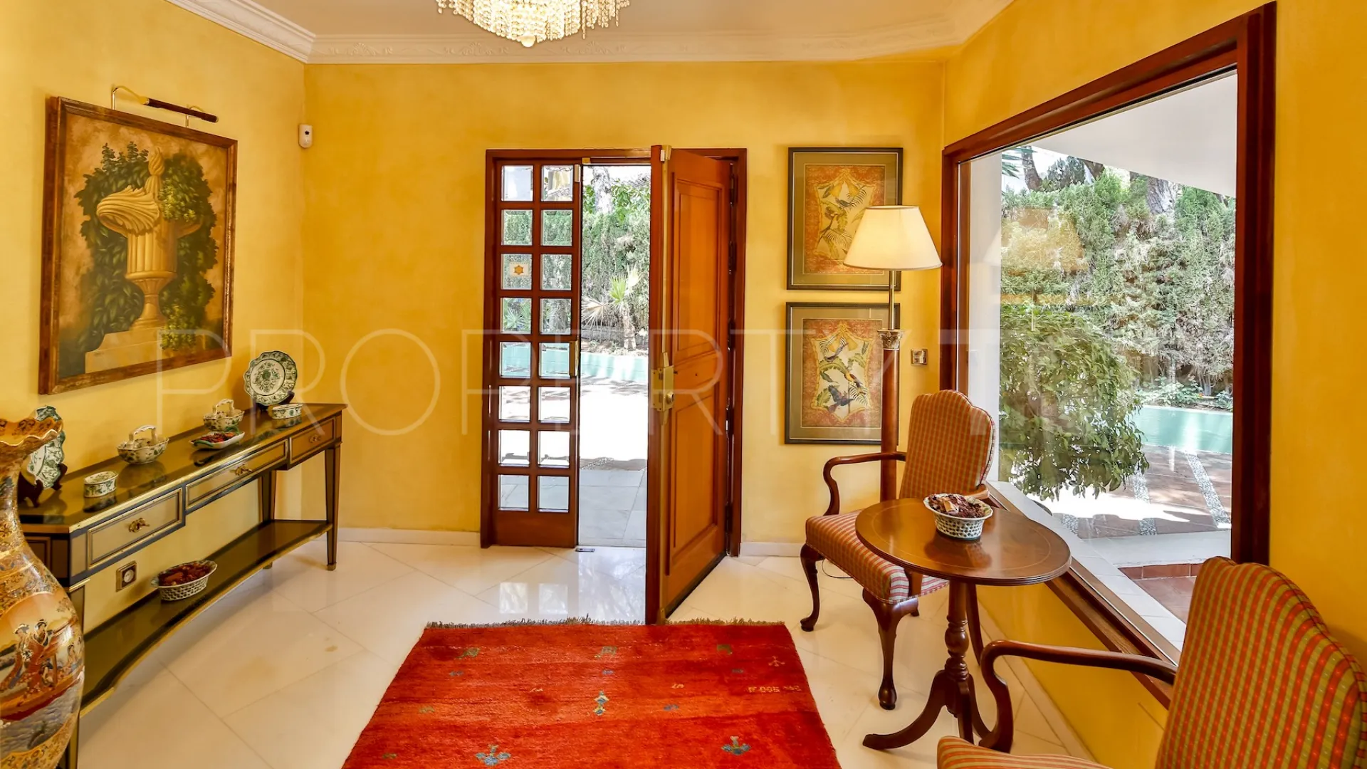 Cabopino villa for sale