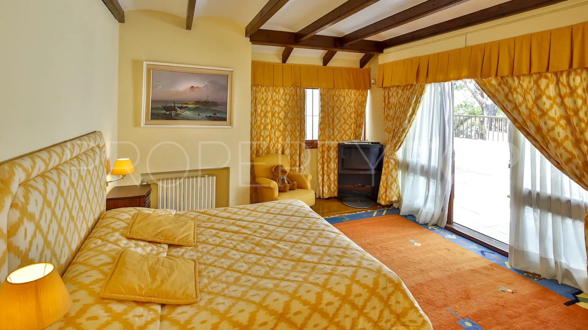 Cabopino villa for sale