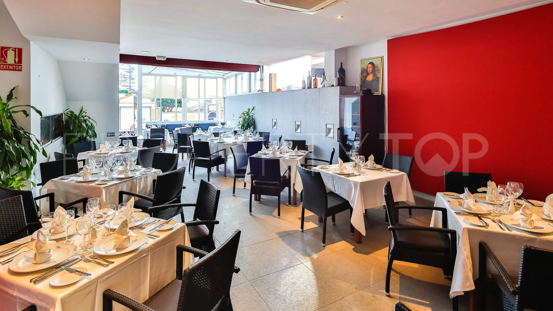 Buy 3 bedrooms restaurant in La Campana
