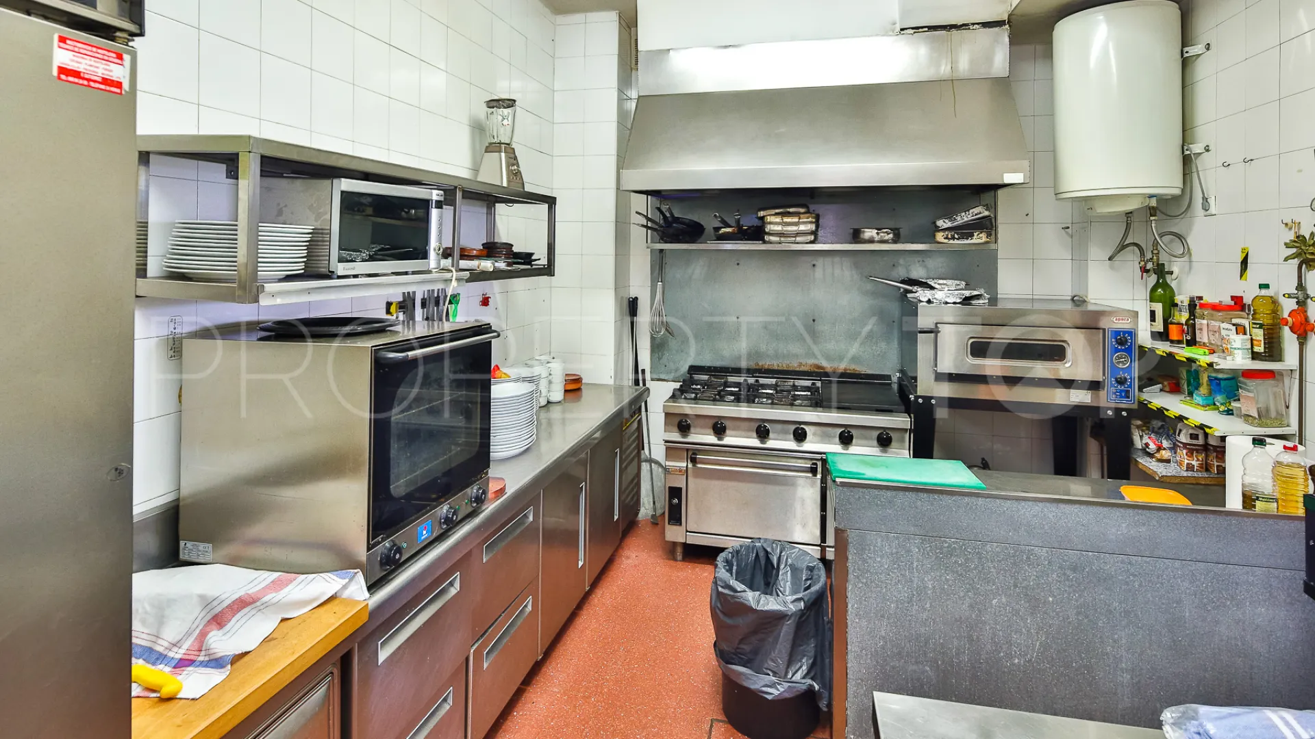 Buy 3 bedrooms restaurant in La Campana