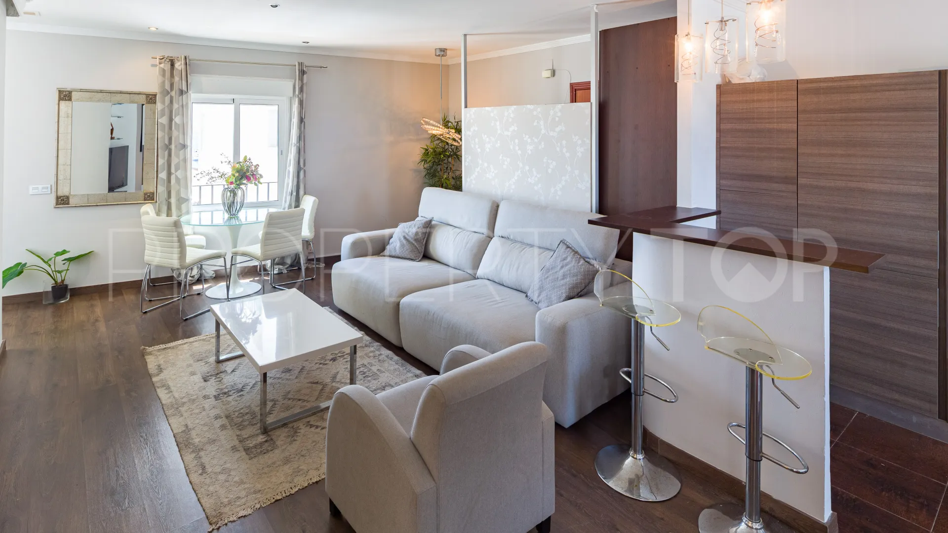 Se vende apartamento en Puerto con 2 dormitorios