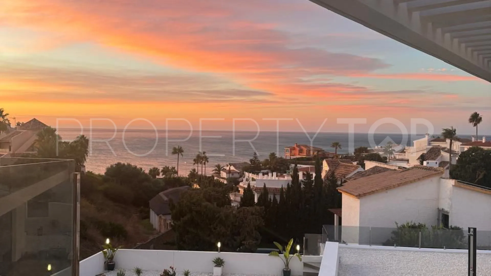 Villa con 5 dormitorios a la venta en Mijas Costa