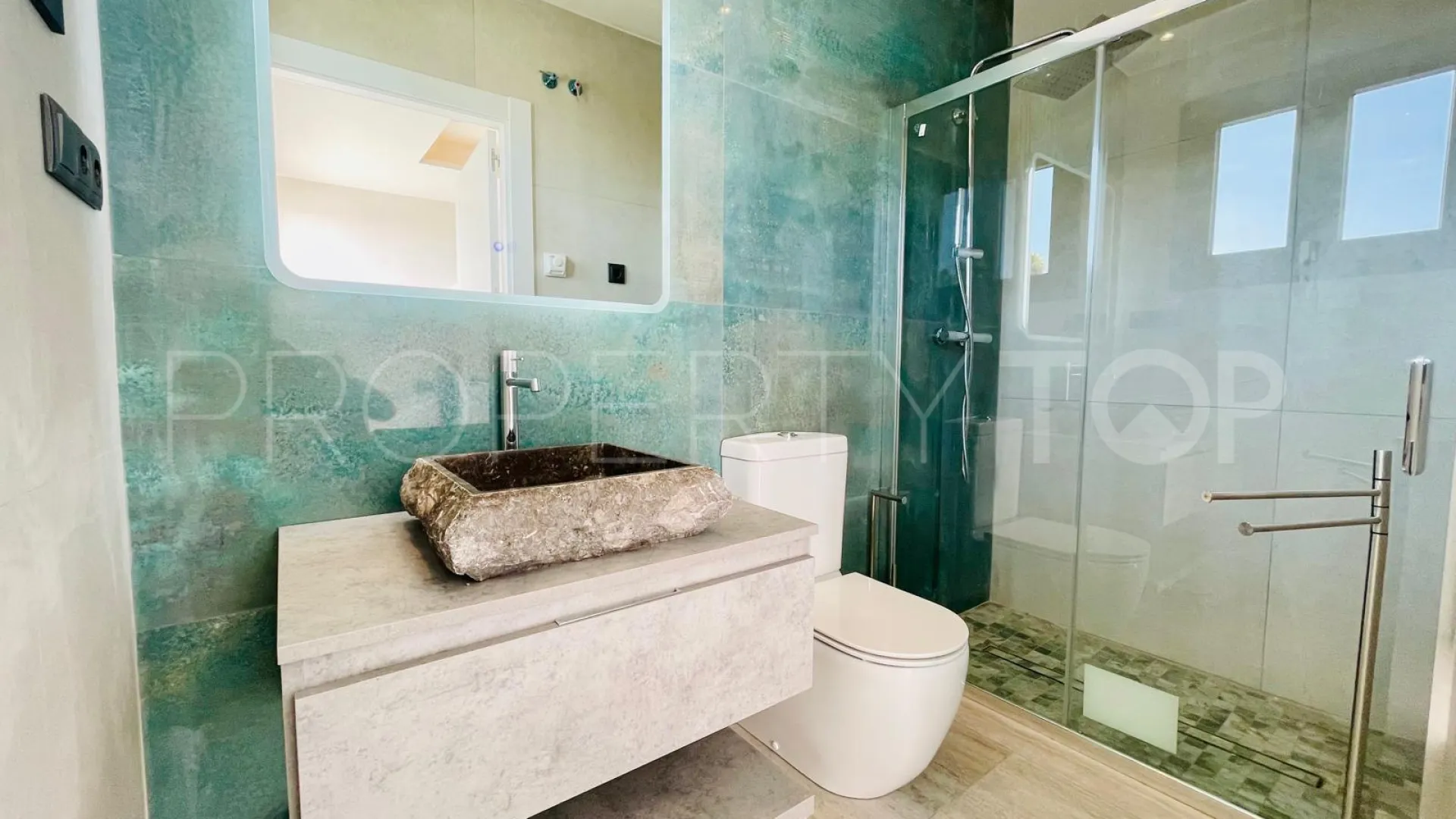 Villa con 5 dormitorios a la venta en Mijas Costa