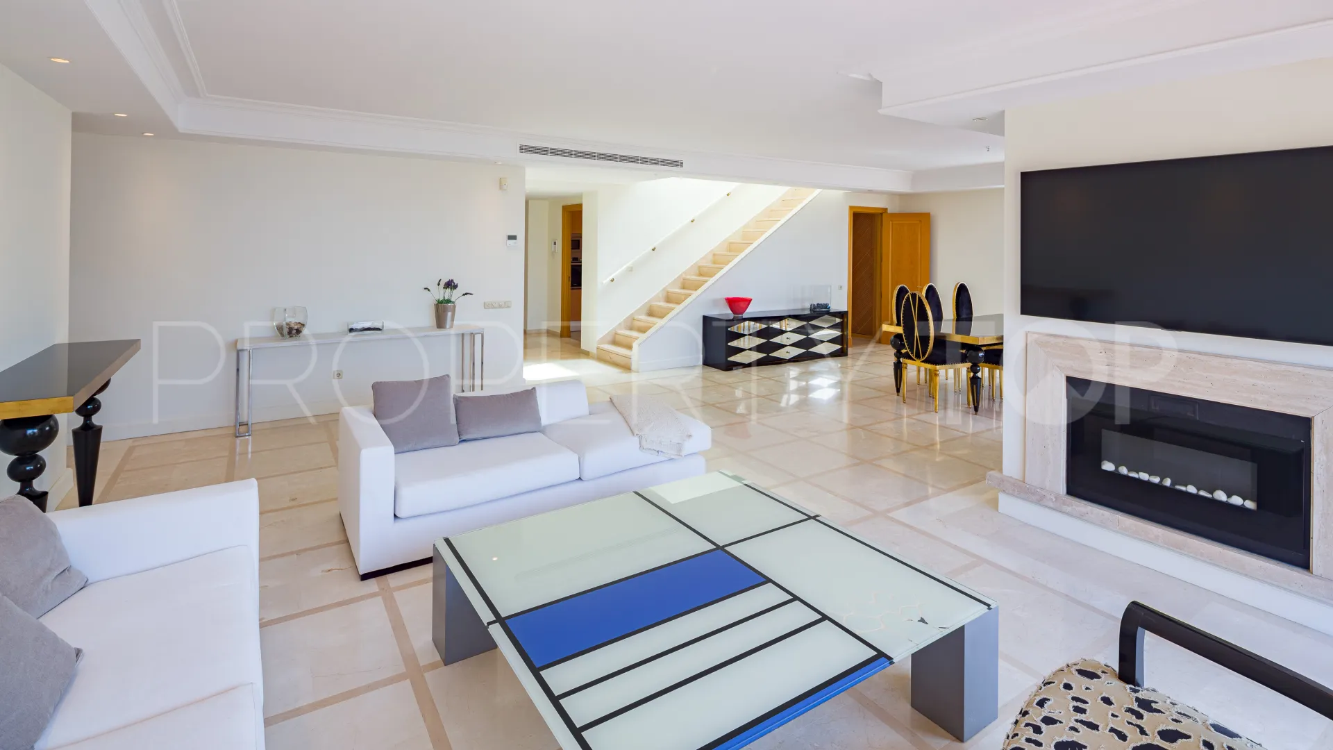 Comprar atico duplex en New Golden Mile
