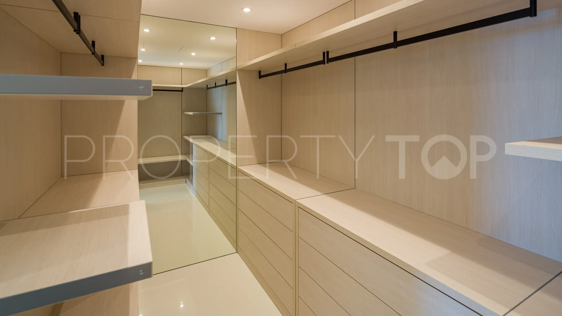 Marbella - Puerto Banus, apartamento a la venta de 4 dormitorios