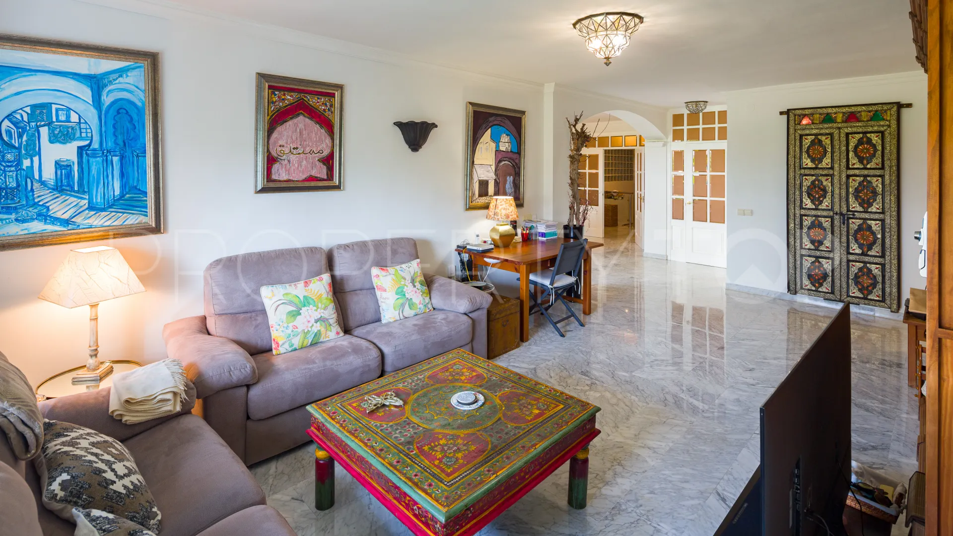Duplex planta baja en venta de 6 dormitorios en Marbella - Puerto Banus