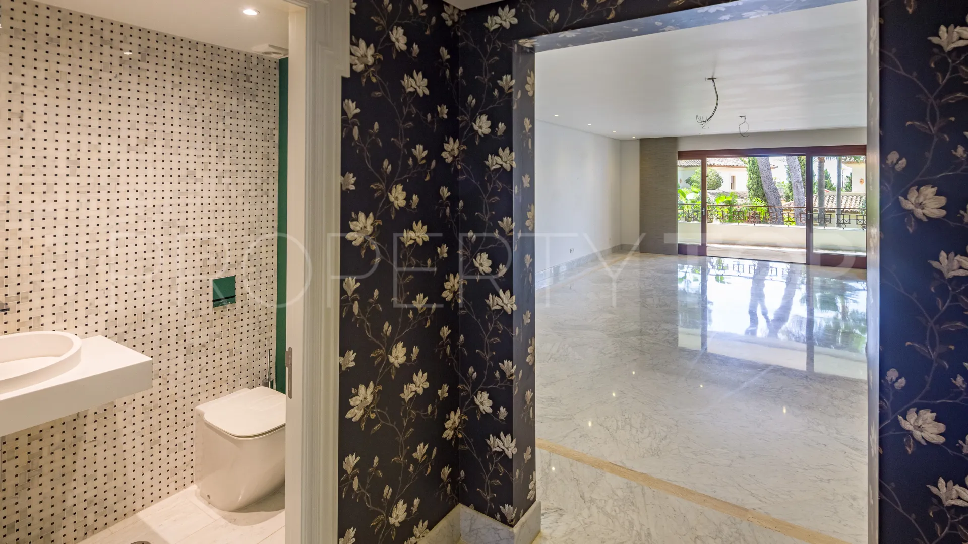 For sale Los Monteros Playa 2 bedrooms apartment