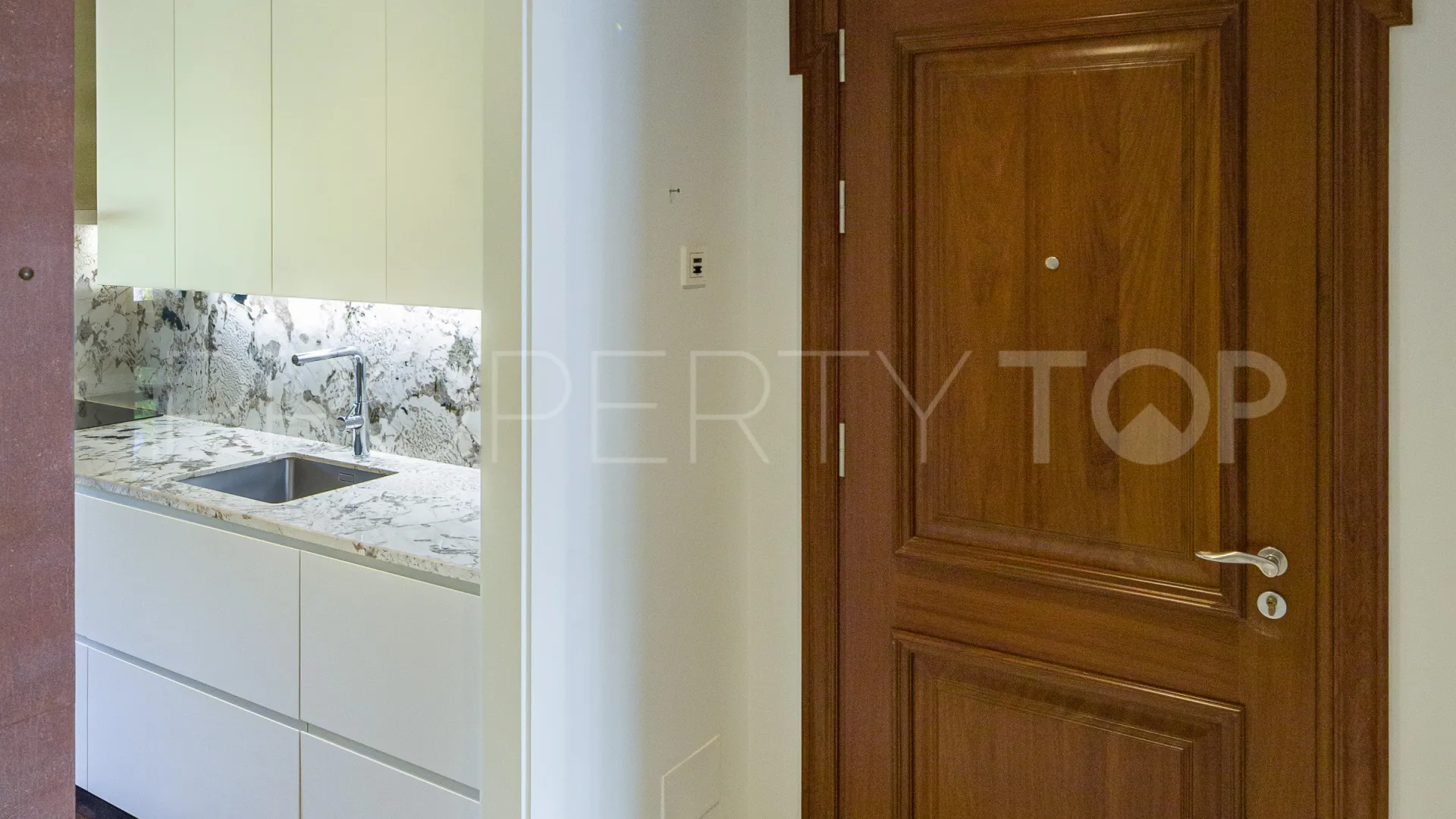 For sale Los Monteros Playa 2 bedrooms apartment
