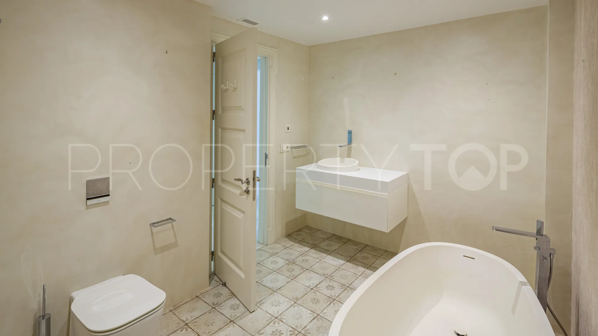 For sale Los Monteros Playa 2 bedrooms apartment