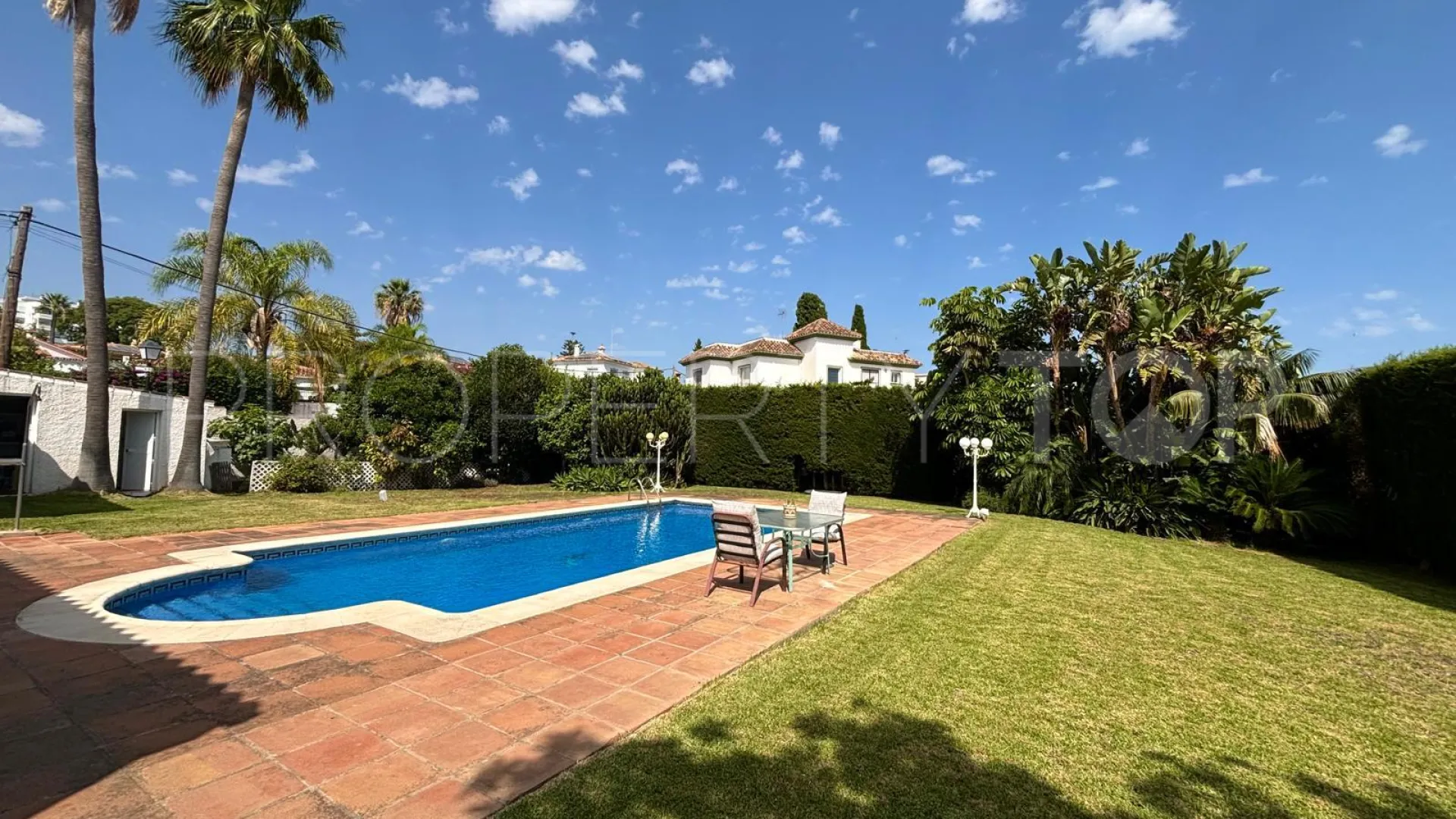 Villa for sale in Bello Horizonte