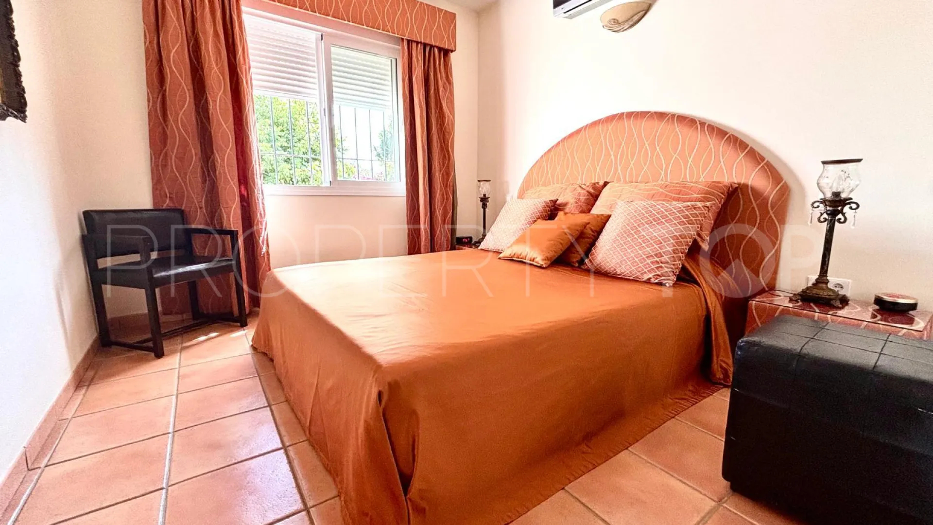 Villa for sale in Bello Horizonte