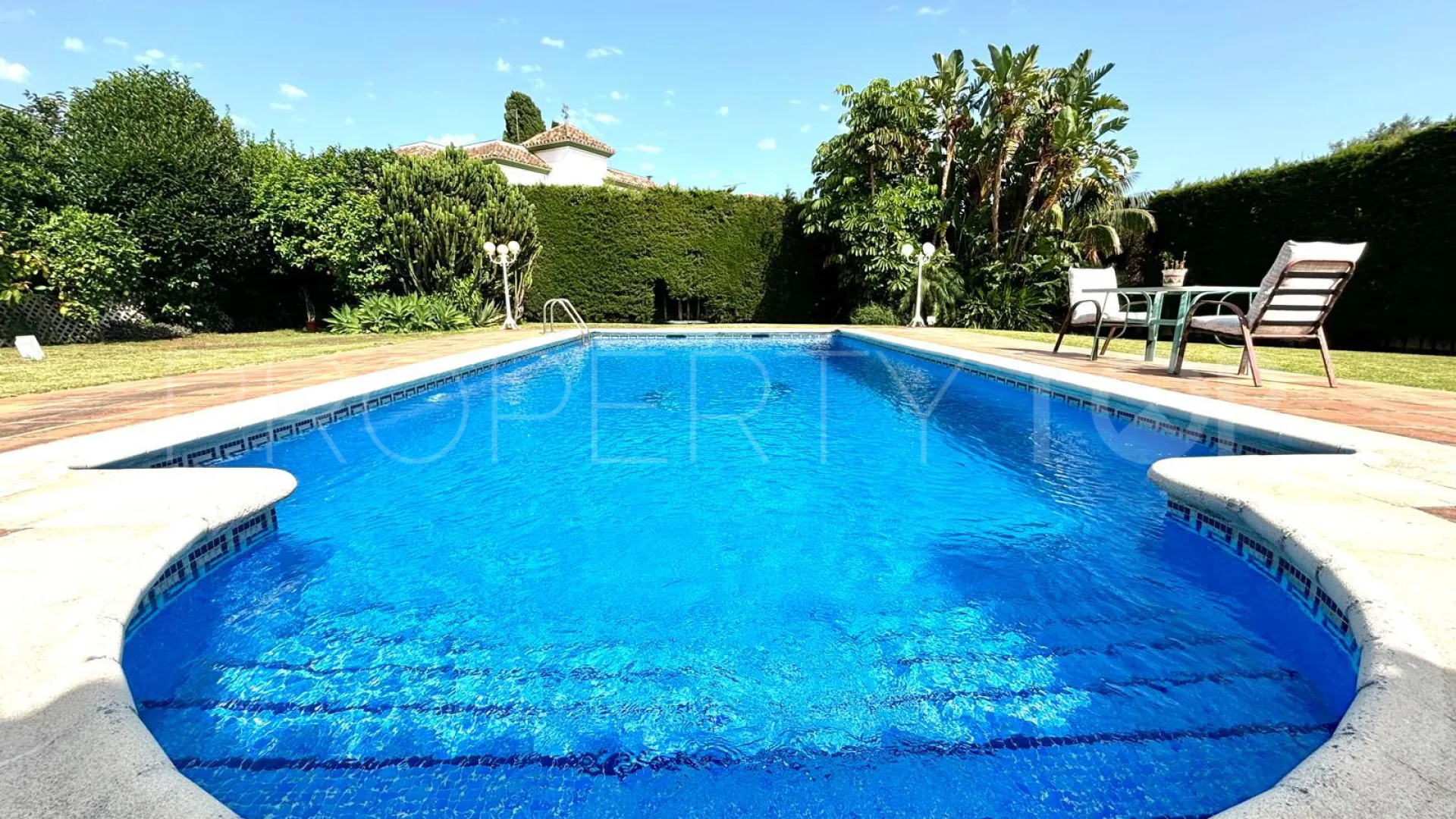 Villa for sale in Bello Horizonte