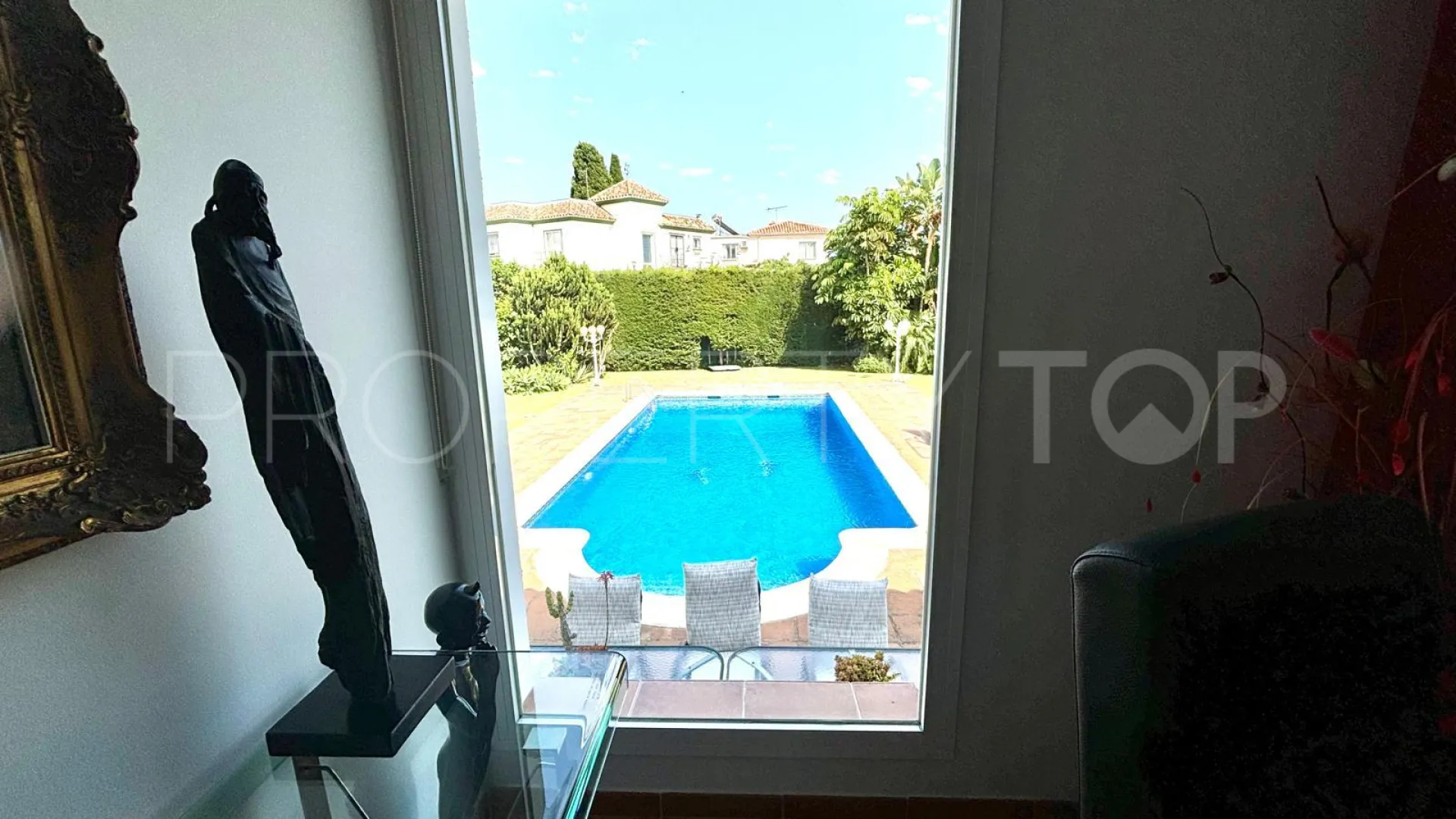 Villa for sale in Bello Horizonte