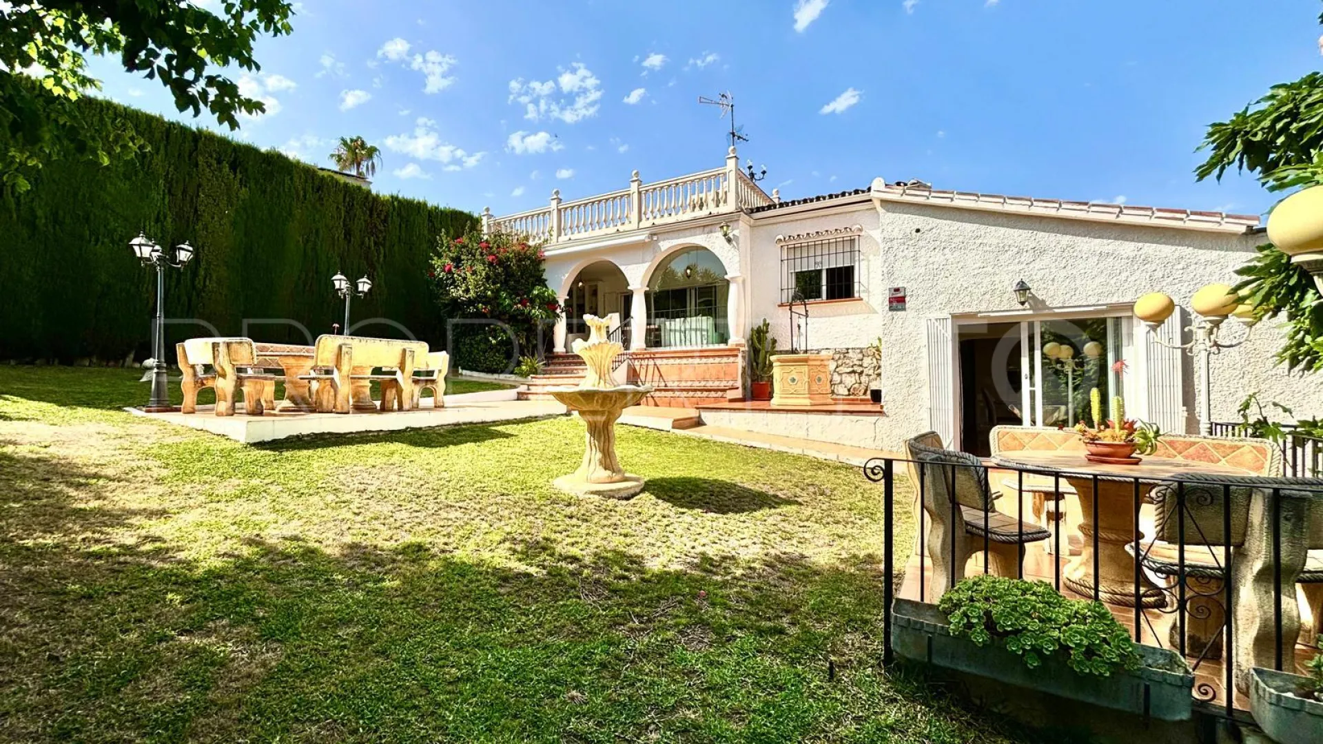 Villa for sale in Bello Horizonte