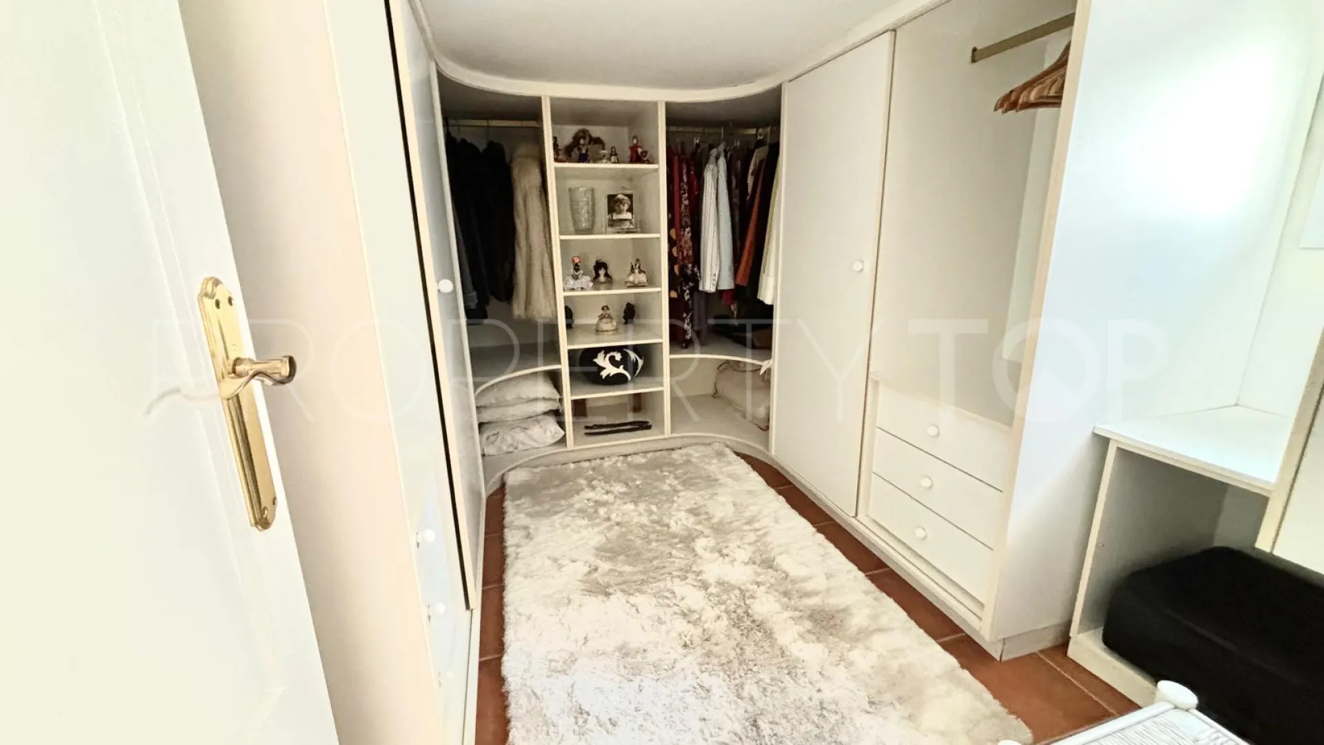 Villa for sale in Bello Horizonte