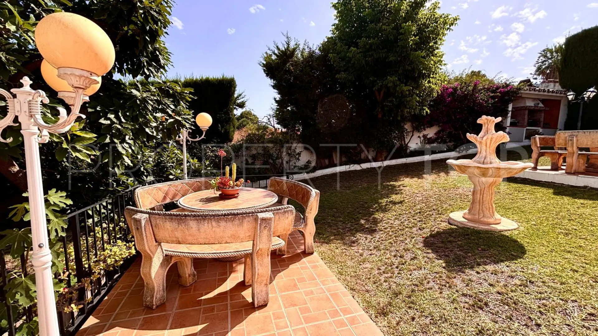 Villa for sale in Bello Horizonte