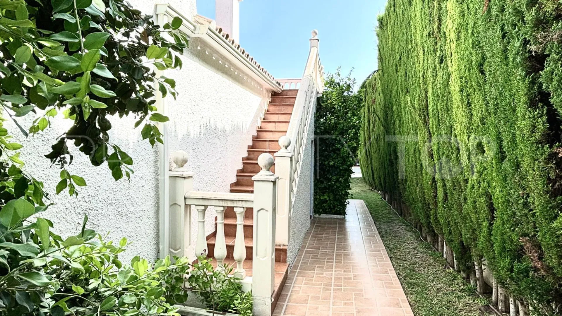 Villa for sale in Bello Horizonte