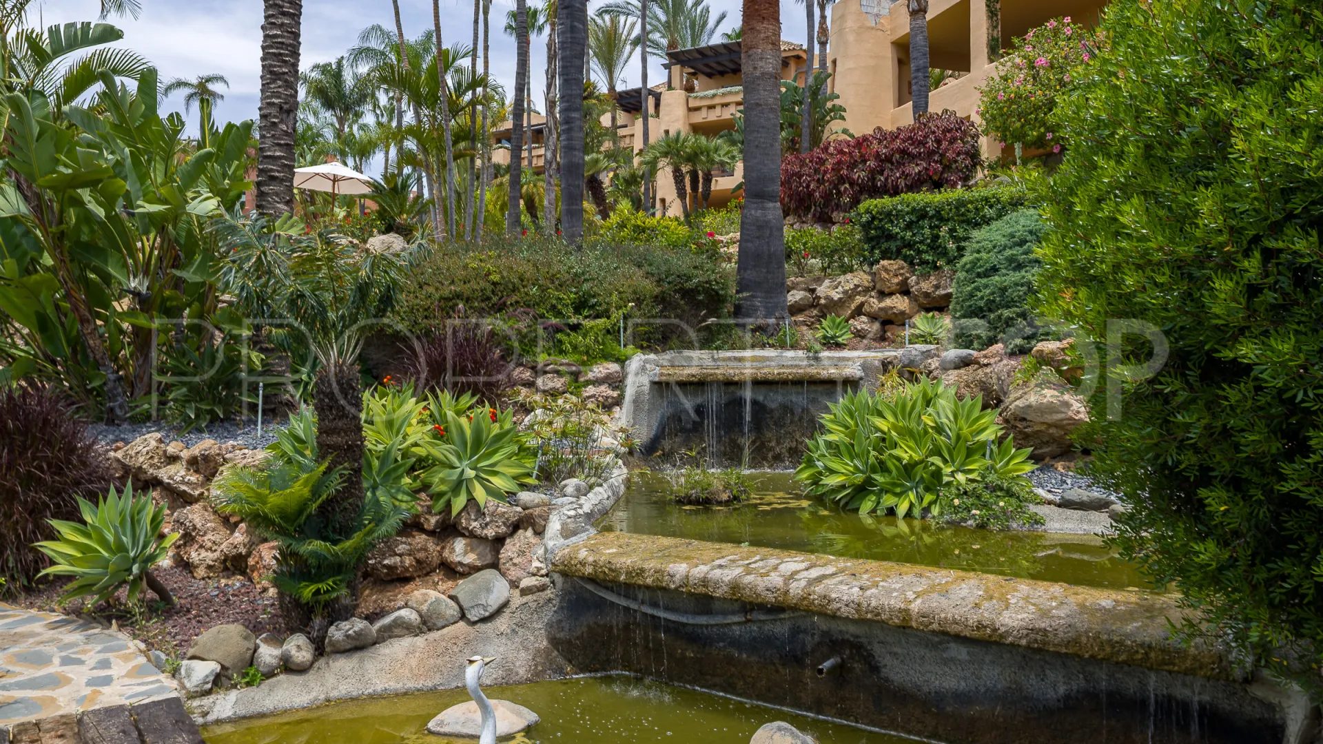Ground floor apartment in Sierra Blanca for sale