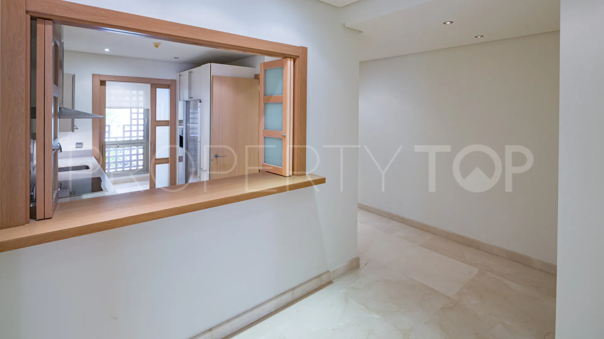 Ground floor apartment in Sierra Blanca for sale