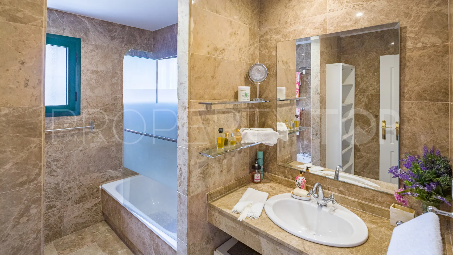 Nueva Alcantara, apartamento planta baja en venta