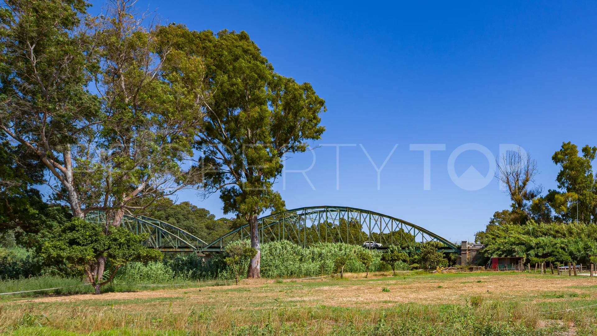 Finca en venta en San Enrique de Guadiaro