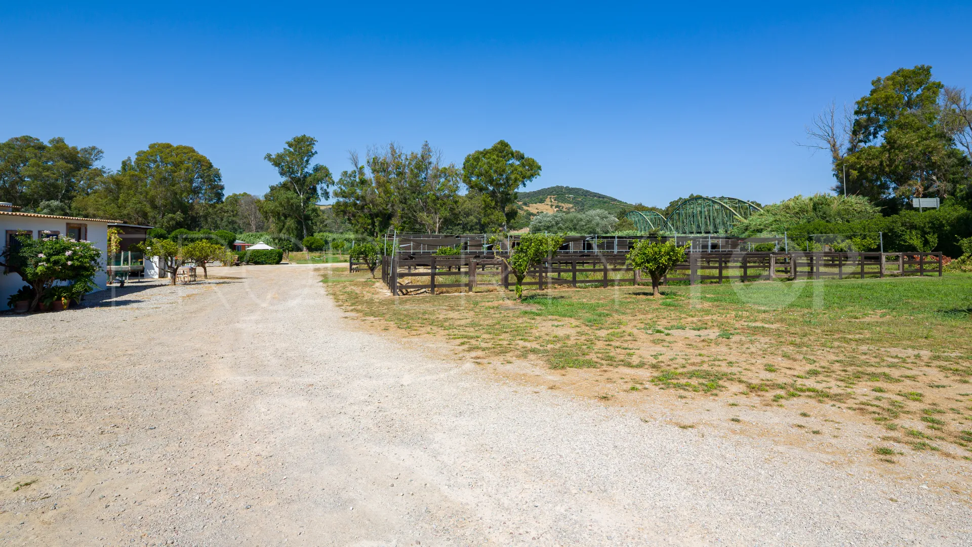 Finca en venta en San Enrique de Guadiaro