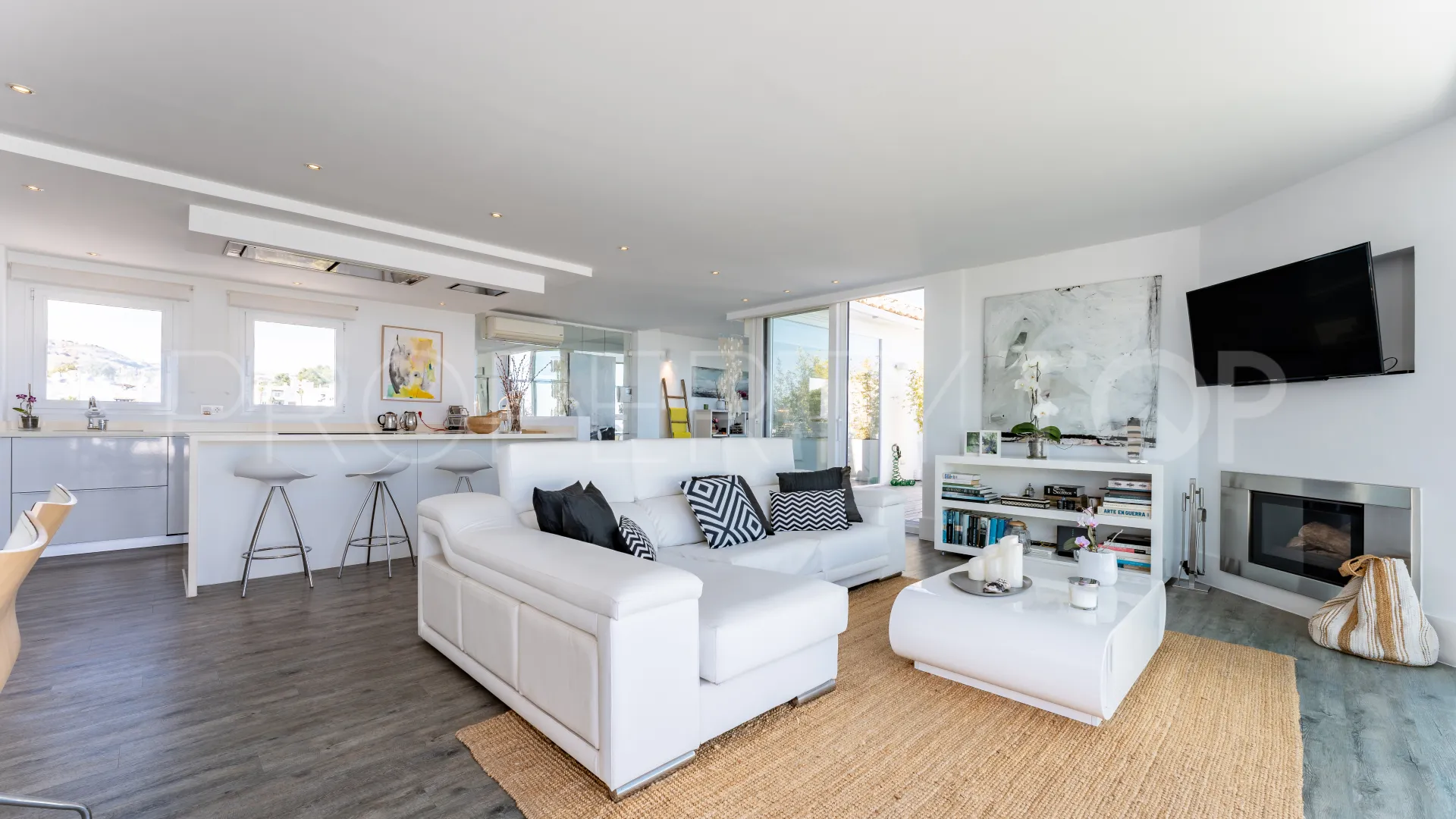 Atico duplex en venta en Sitio de Calahonda