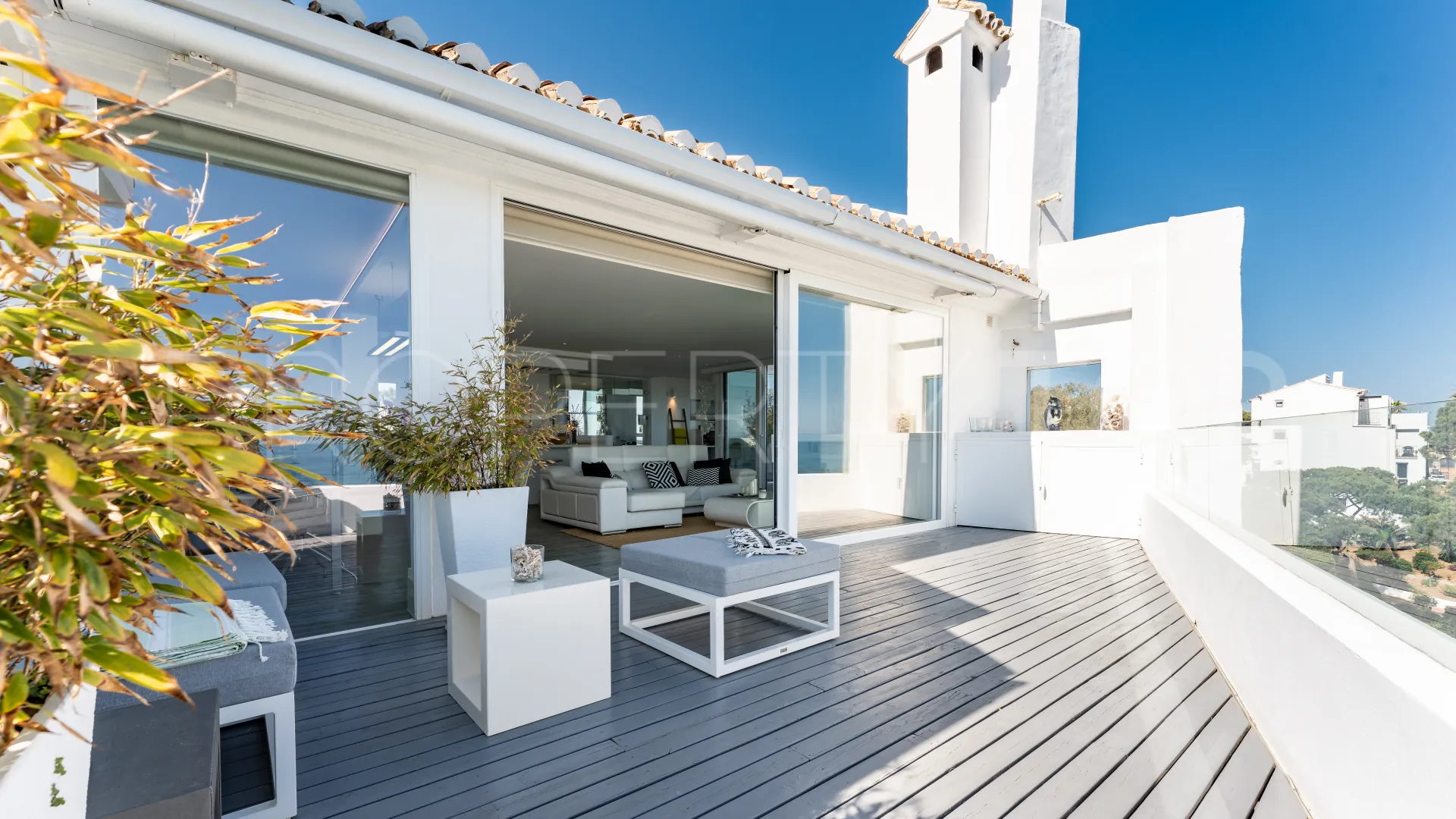 Atico duplex en venta en Sitio de Calahonda