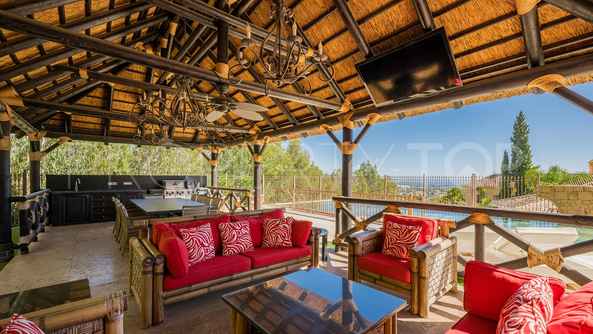 For sale El Herrojo villa