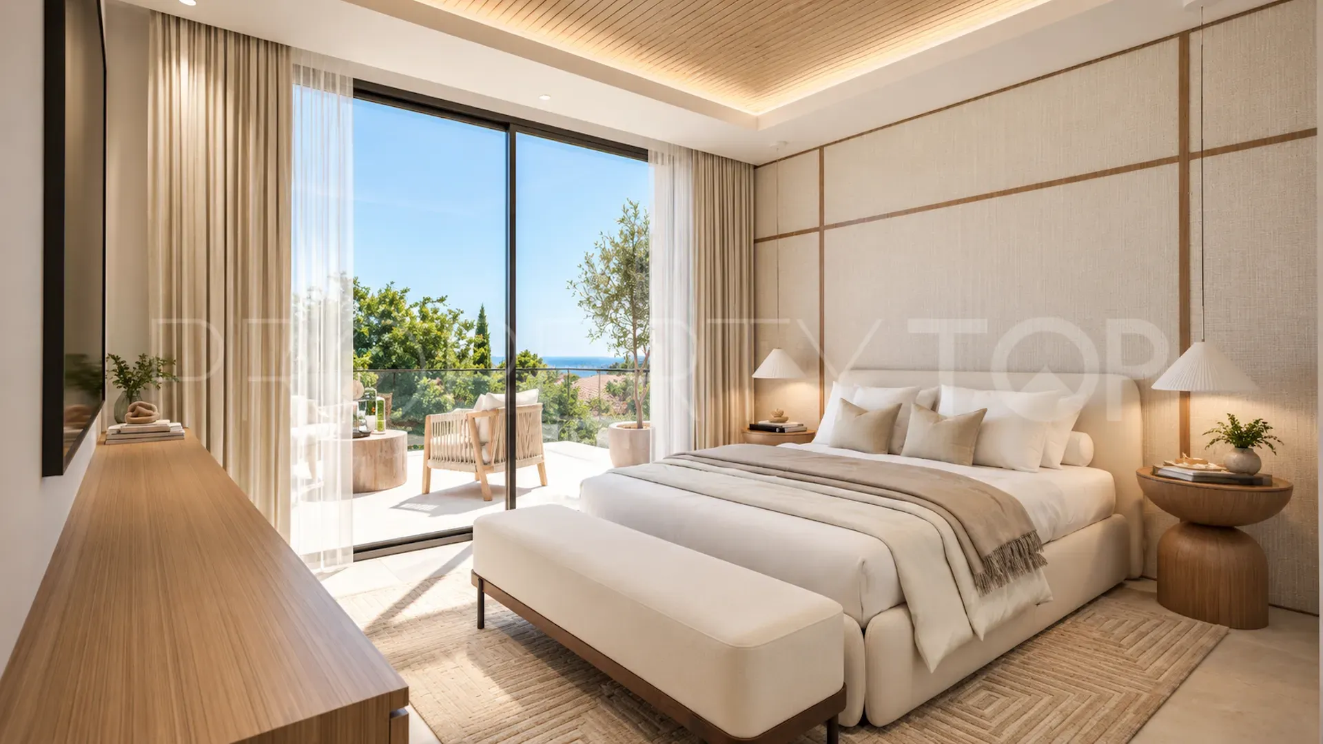 Las Chapas 4 bedrooms villa for sale