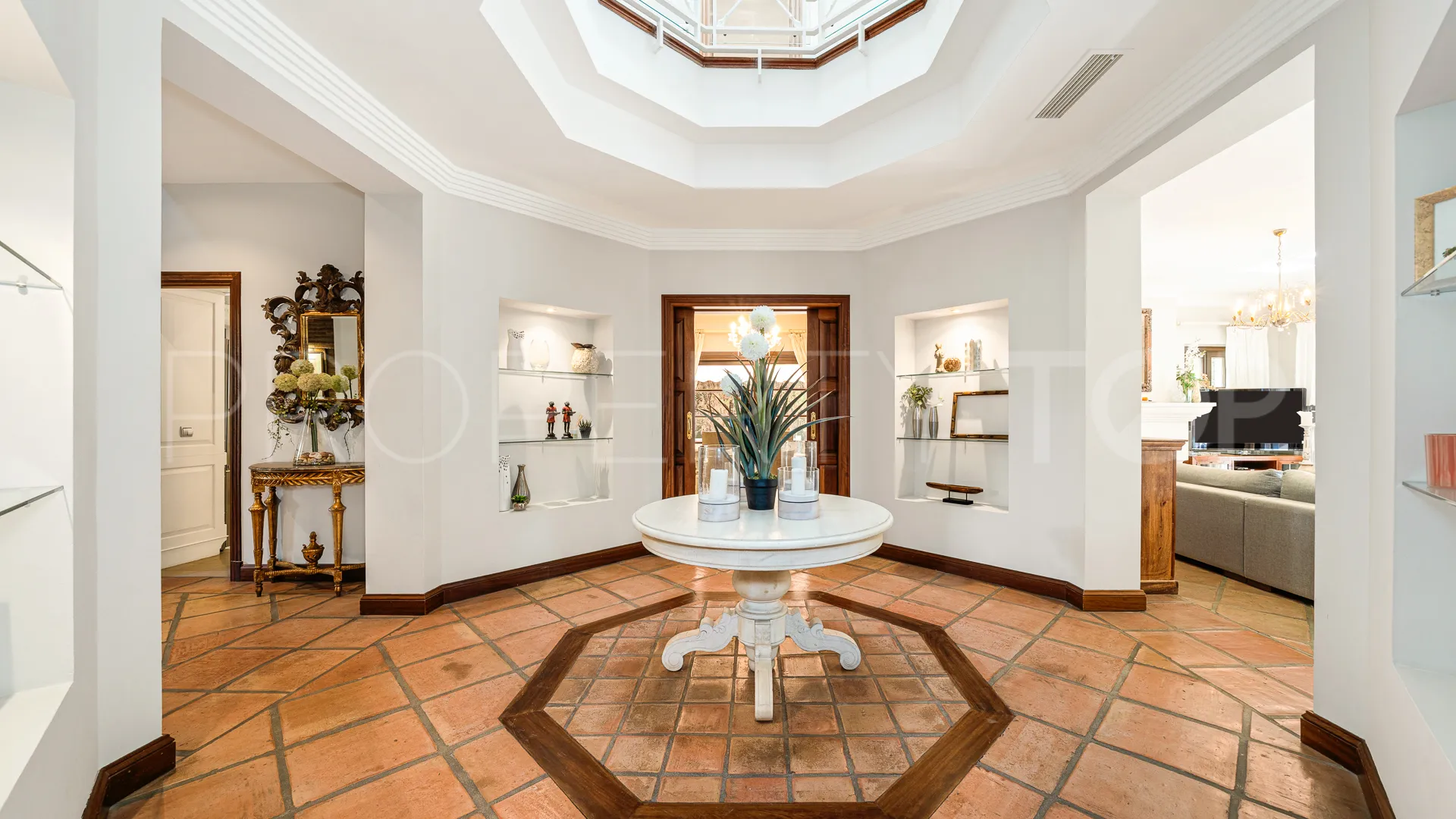 Sierra Blanca, villa en venta