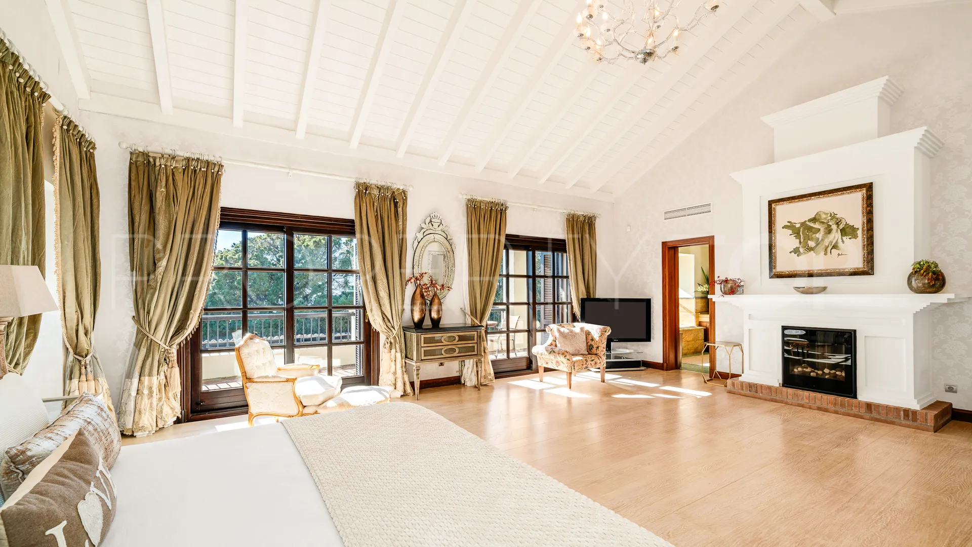 Sierra Blanca, villa en venta