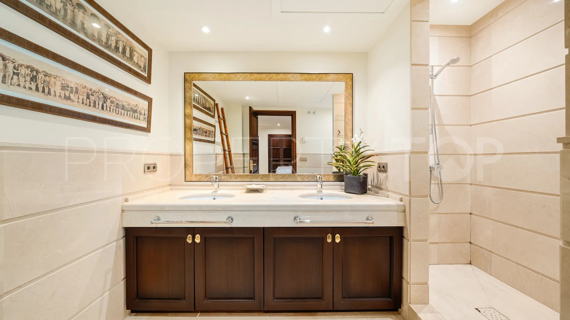 Sierra Blanca, villa en venta