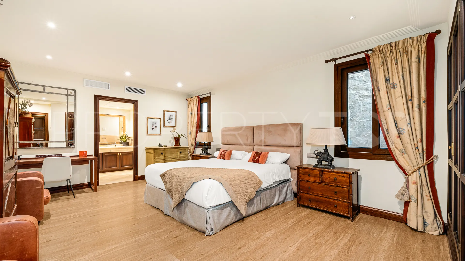 Sierra Blanca, villa en venta