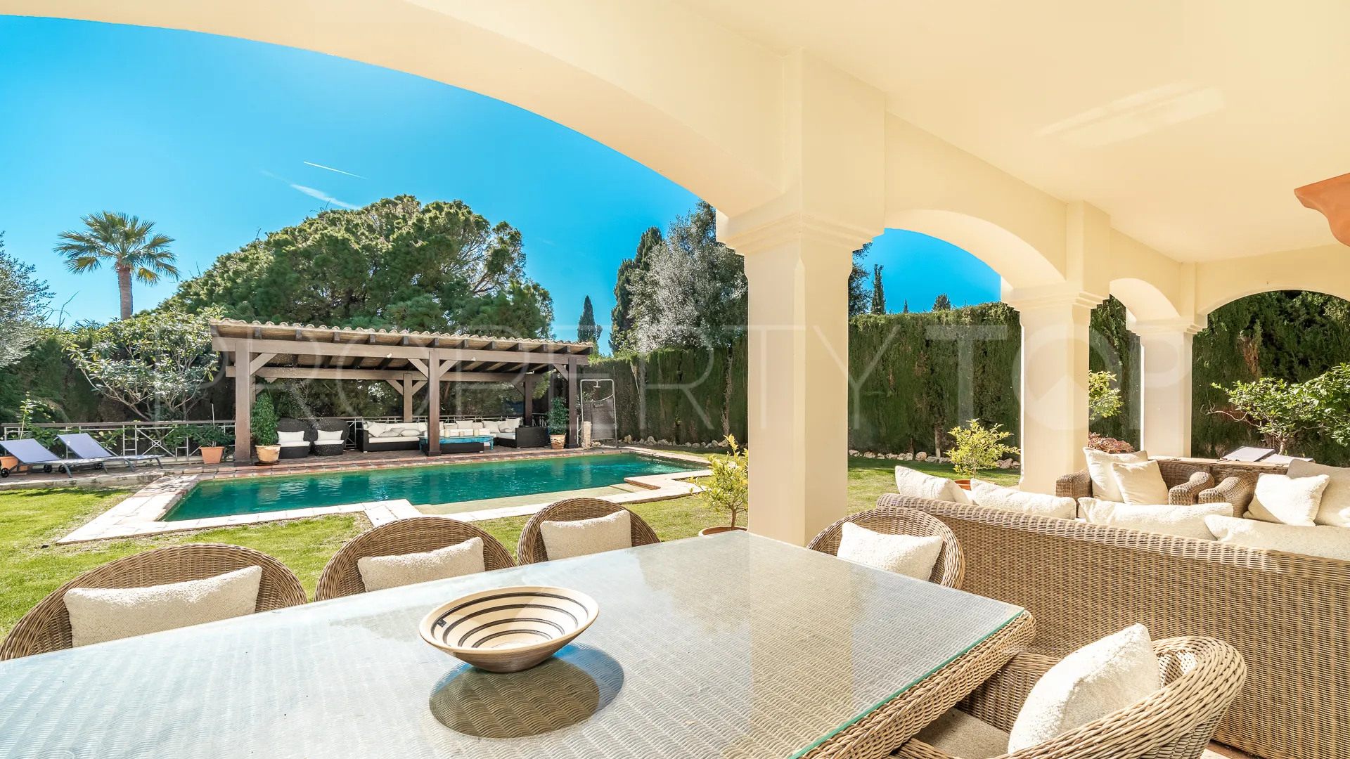 Sierra Blanca, villa en venta