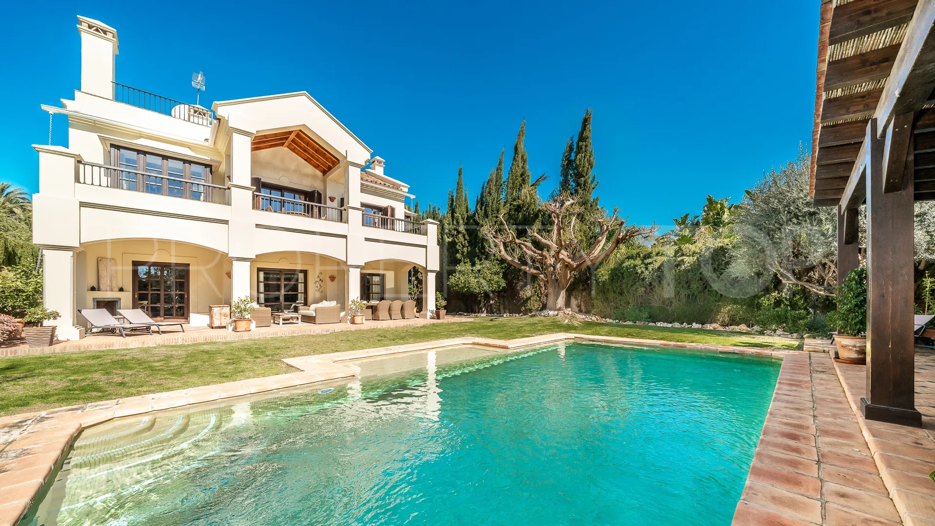 Sierra Blanca, villa en venta
