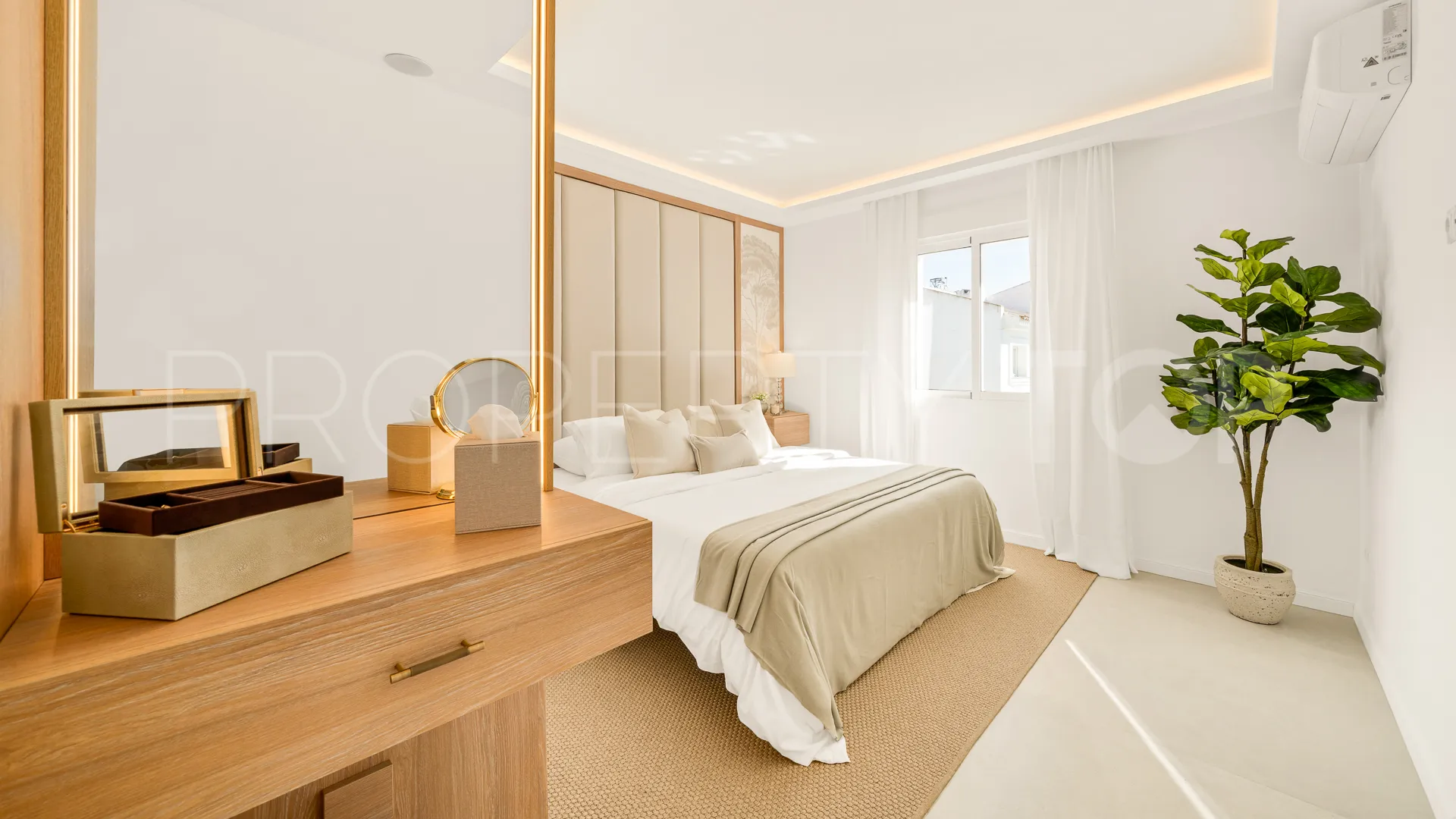4 bedrooms Los Naranjos de Marbella town house for sale