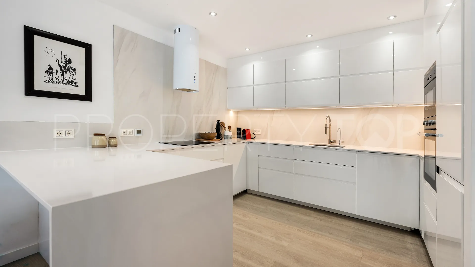 Marbesa, villa en venta