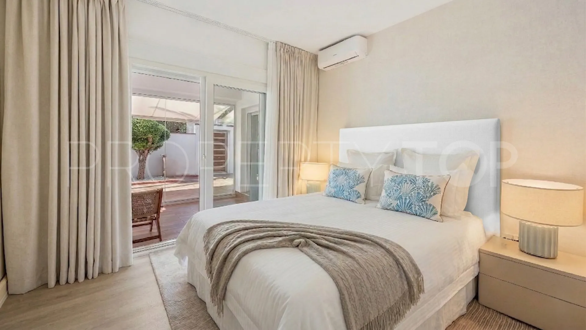 Marbesa, villa en venta