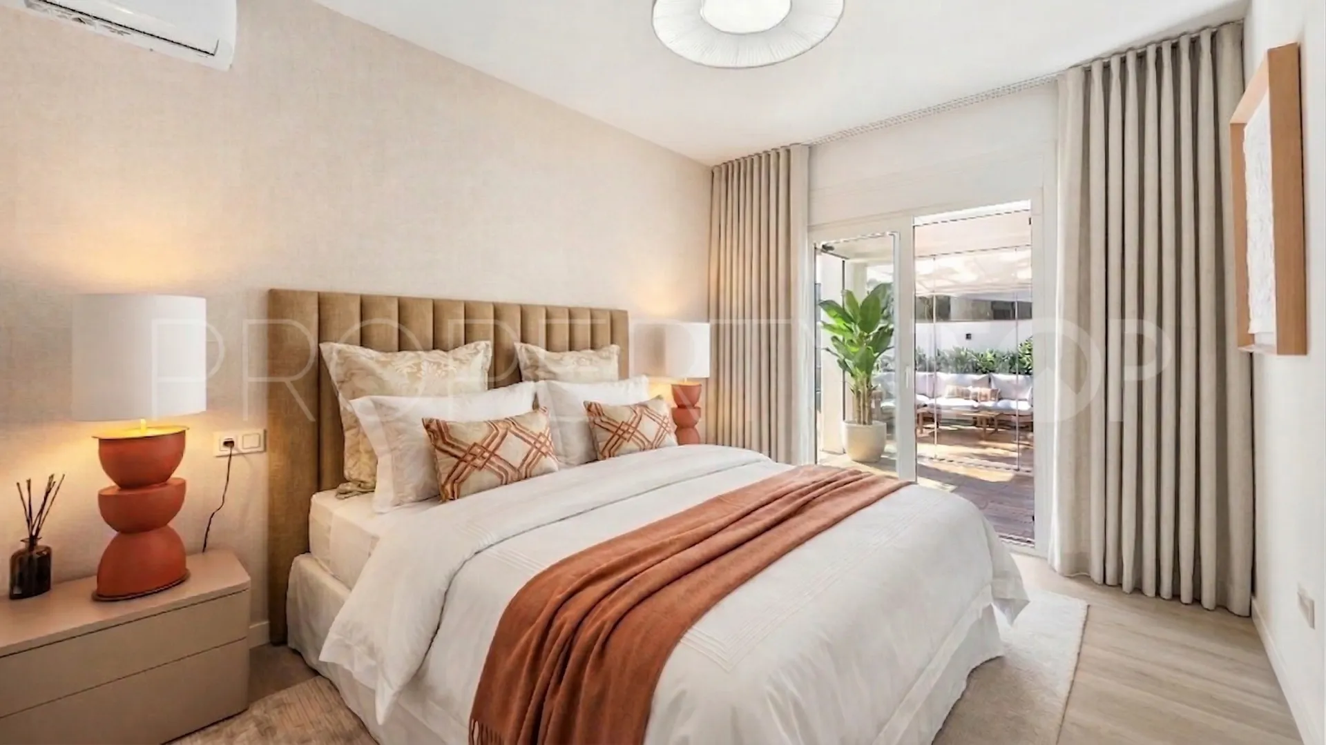 Marbesa, villa en venta