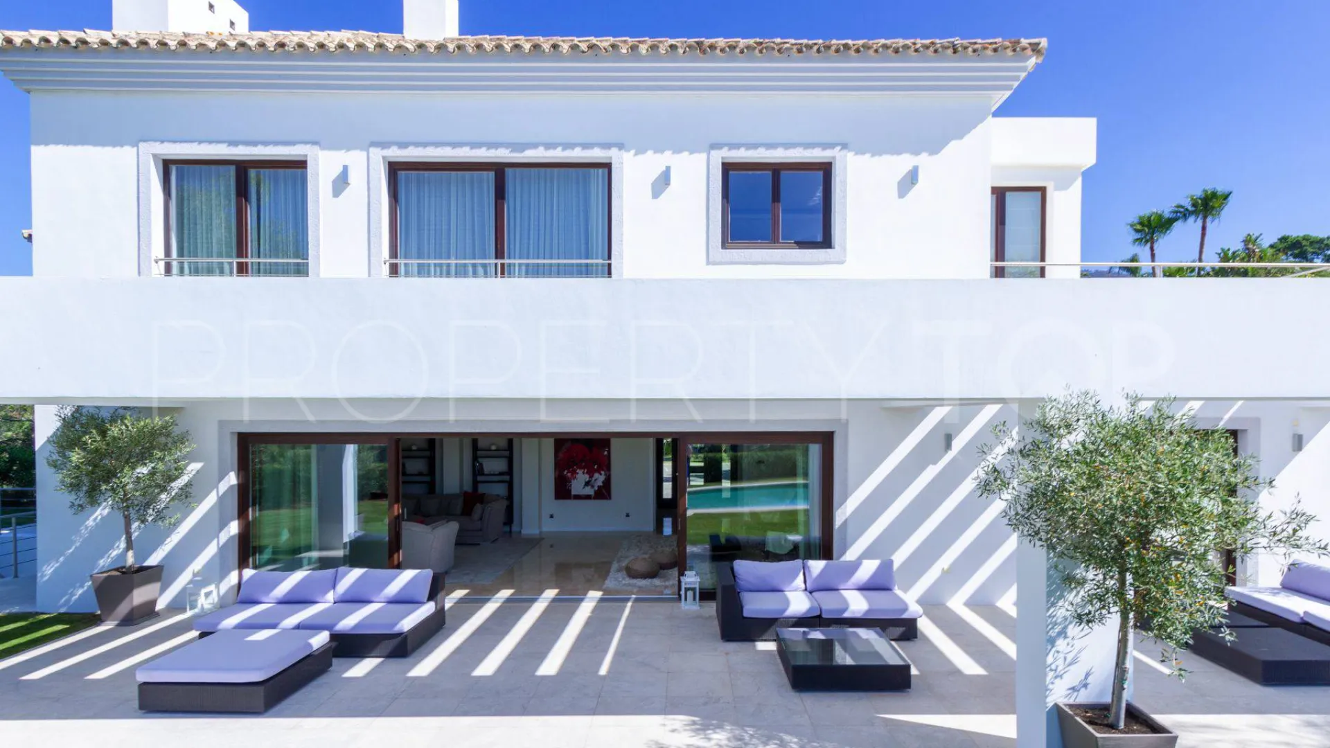 Buy villa with 5 bedrooms in La Zagaleta