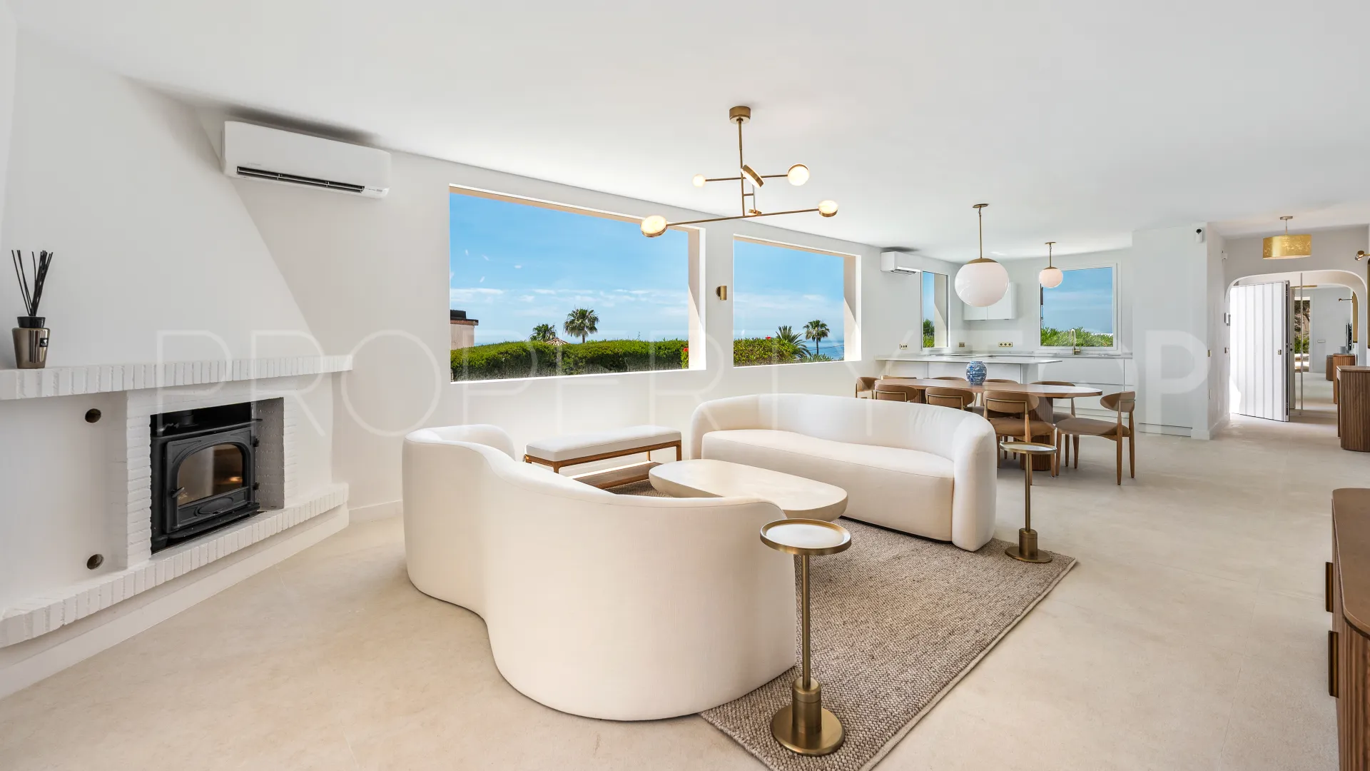 For sale villa in Elviria